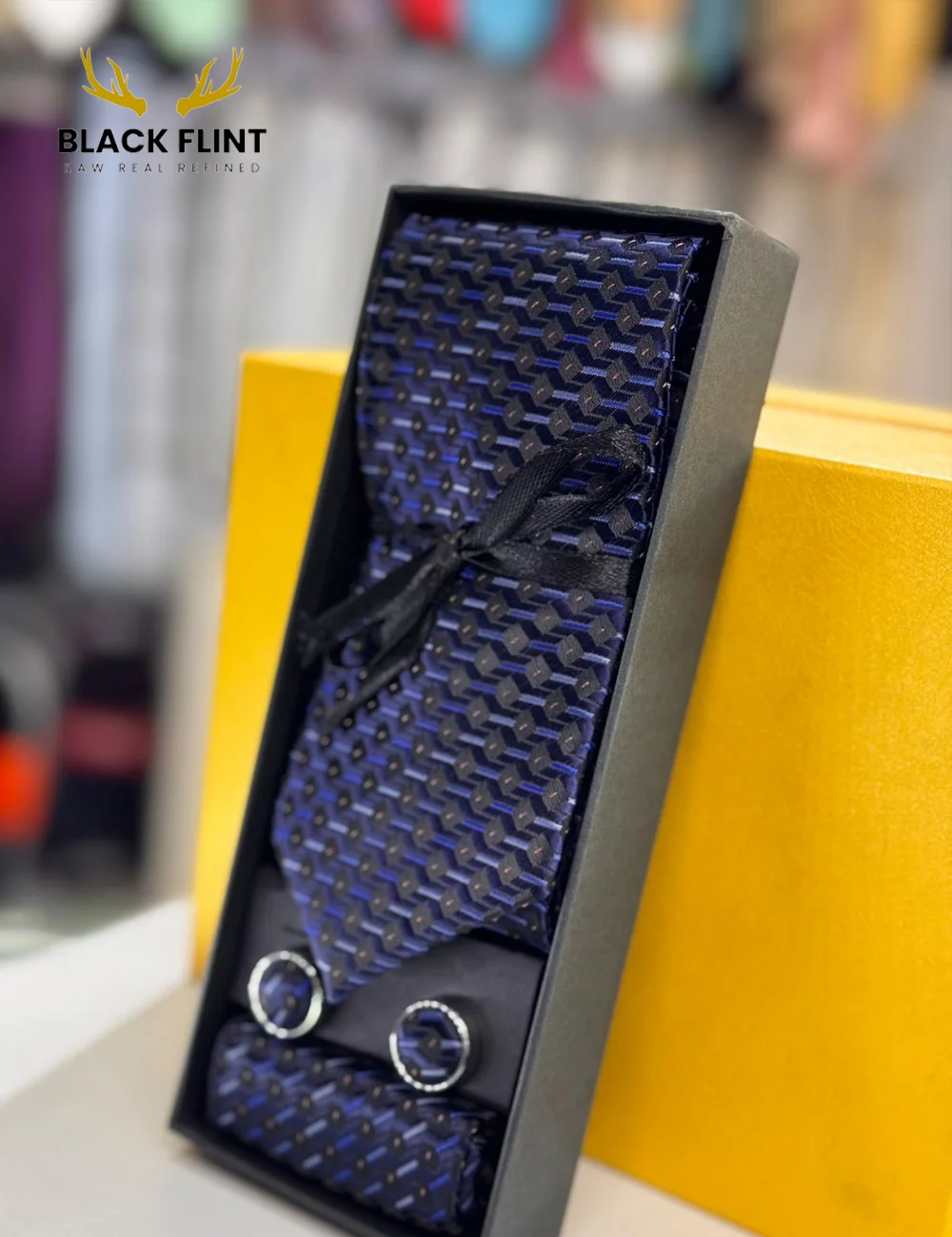 Elegant Designs Tie Gift Set with Matching Cufflinks - Image 29