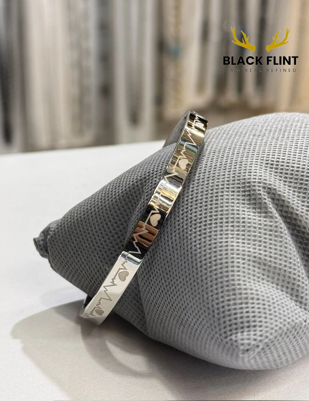 Stainless Steel Luxury Bangle – Black Flint Exclusive - Image 5